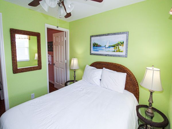 Anna Maria Island Holmes Beach Condo 1010609