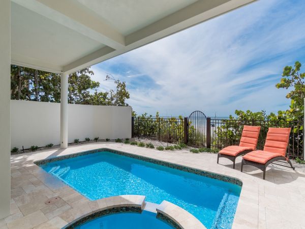 Beachfront Bradenton Vacation Home Five Bedroom