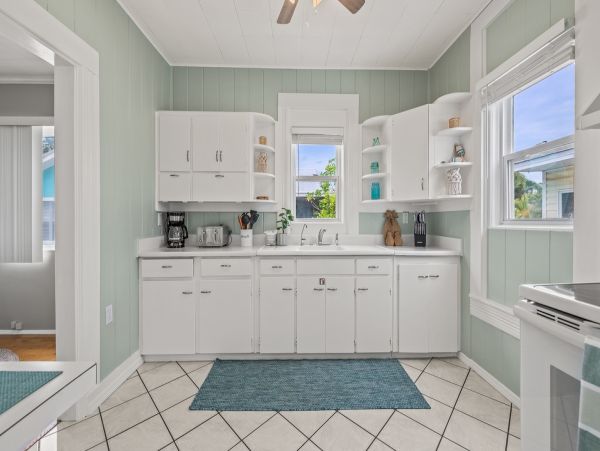 Bradenton Beach Vacation Cottage