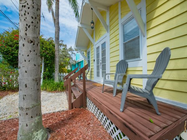 Bradenton Beach Vacation Cottage