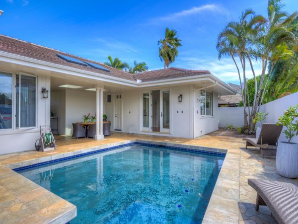 Koloa Vacation Pool Home Five Bedrooms Walk To Beach