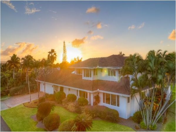 Koloa Vacation Pool Home Five Bedrooms Walk To Beach