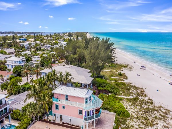 Gulf Front Holmes Beach Vacation Pool Home Four Bedroom