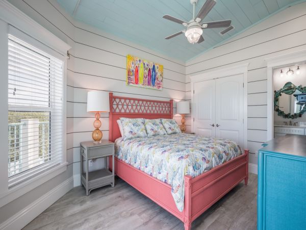 Gulf Front Holmes Beach Vacation Pool Home Four Bedroom