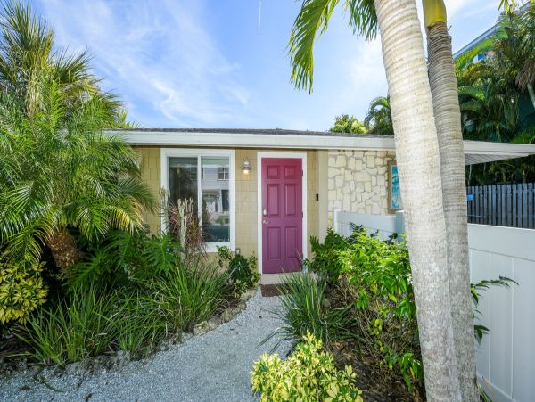 Holmes Beach duplex with private pool and spa