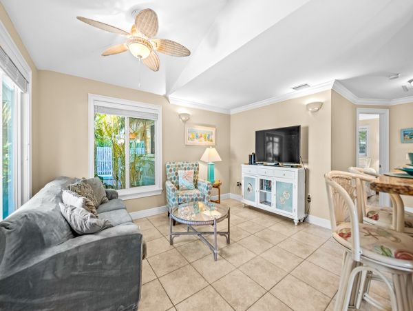 Holmes Beach duplex with private pool and spa