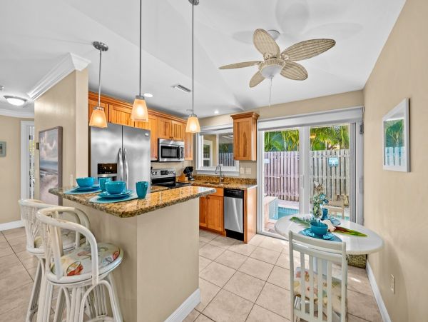 Holmes Beach duplex with private pool and spa