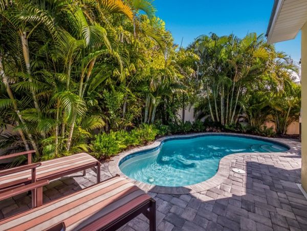 Anna Maria Island Vacation Rental – 4-Bedroom Holmes Beach House with Pool