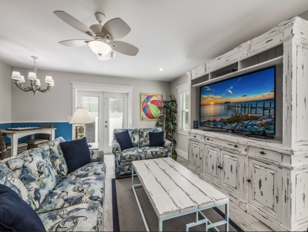 Anna Maria Island Vacation Rental – 4-Bedroom Holmes Beach House with Pool