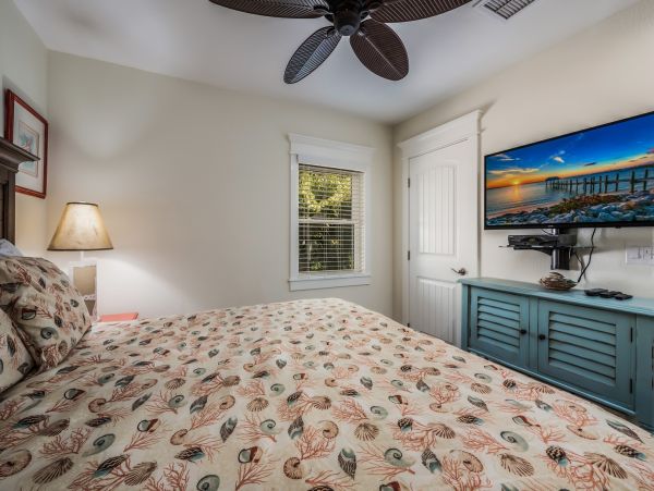 Anna Maria Island Vacation Rental – 4-Bedroom Holmes Beach House with Pool