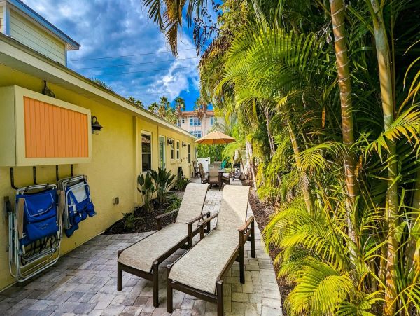 Anna Maria Island Vacation Rental – 4-Bedroom Holmes Beach House with Pool