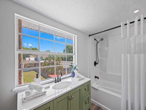 Anna Maria Island Holmes Beach Home 1010631