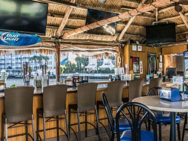Marco Island Condo 1010636