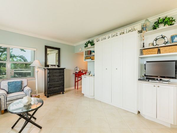 Marco Island Condo 1010639