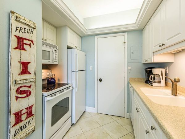Marco Island Condo 1010639