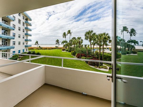 Marco Island Condo 1010639