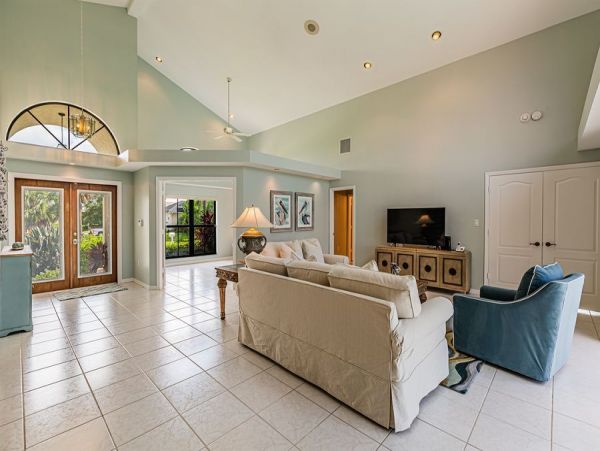 Marco Island Vacation Pool Home Four Bedroom