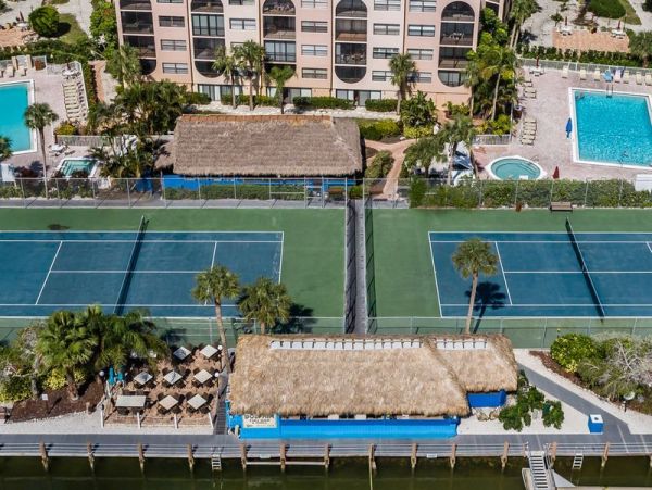 Marco Island Condo 1010645