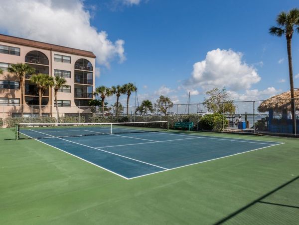 Marco Island Condo 1010645
