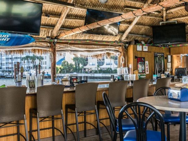 Marco Island Condo 1010645