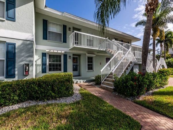 Marco Island Condo 1010648