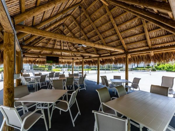 Marco Island Condo 1010648