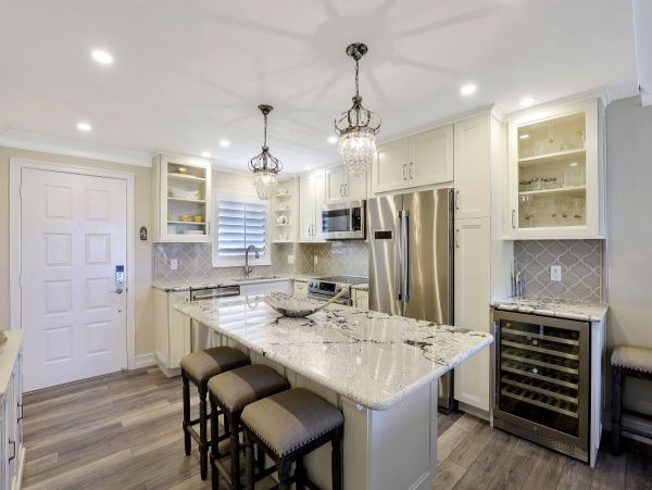 Marco Island Vacation Condo Lovely Decor & Furnishings