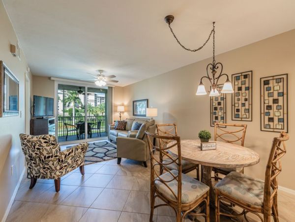 Marco Island Condo 1010650
