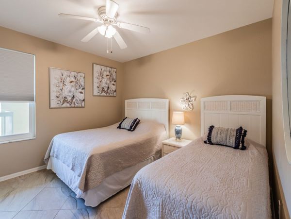 Marco Island Condo 1010650