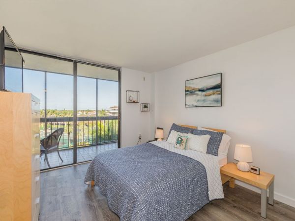 Marco Island Condo 1010651
