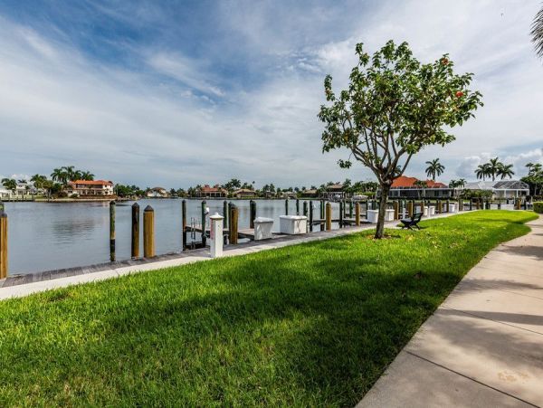 Marco Island Condo 1010651