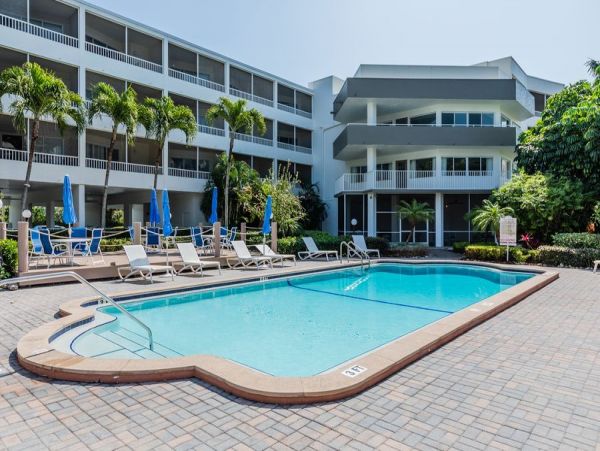 Marco Island Condo 1010655