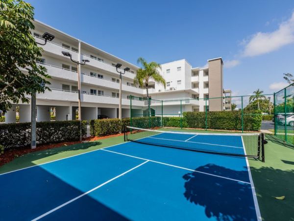Marco Island Condo 1010655