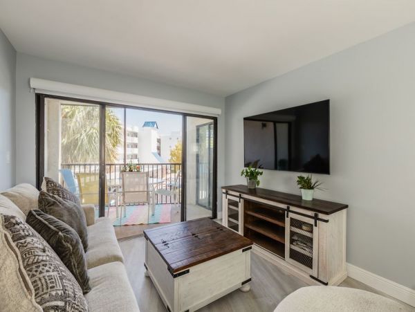Marco Island Condo 1010658