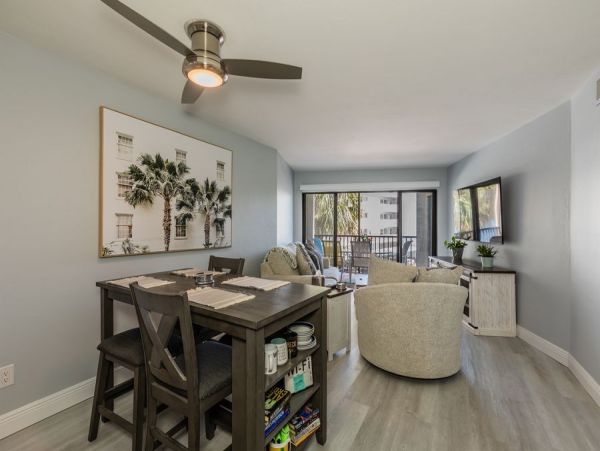 Marco Island Condo 1010658