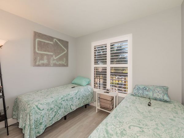 Marco Island Condo 1010658