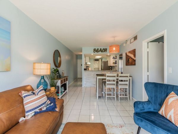 Marco Island Condo 1010659