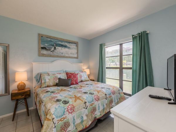 Marco Island Condo 1010659