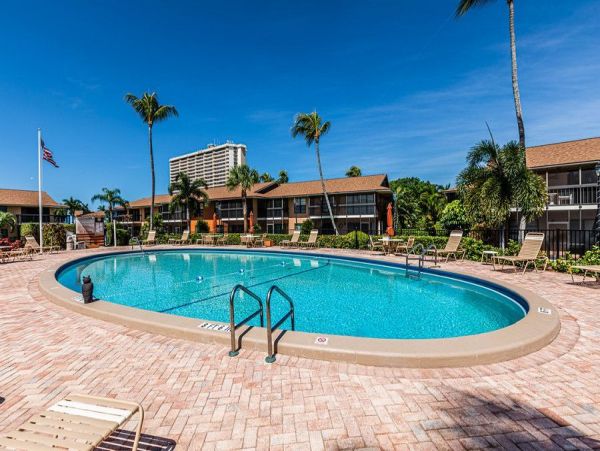 Marco Island Condo 1010659