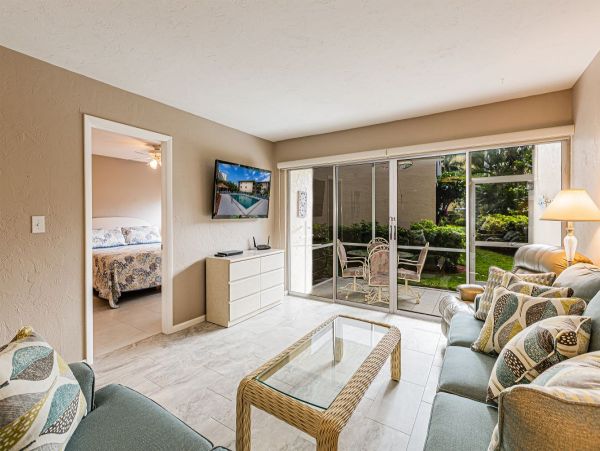 Marco Island Condo 1010661