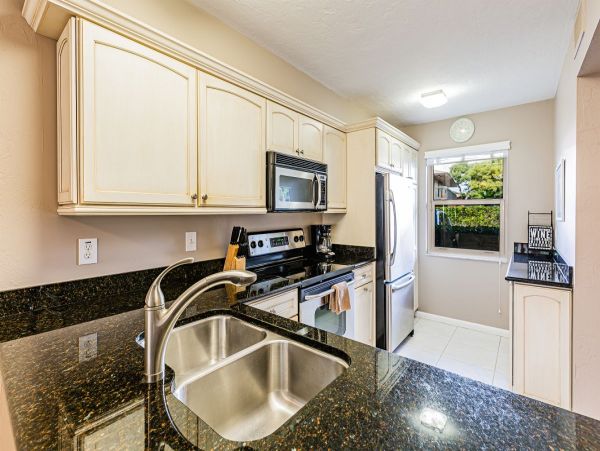 Marco Island Condo 1010661