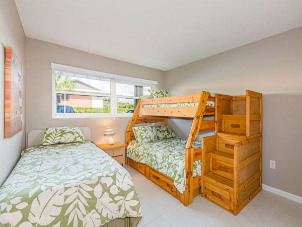Marco Island Condo 1010661