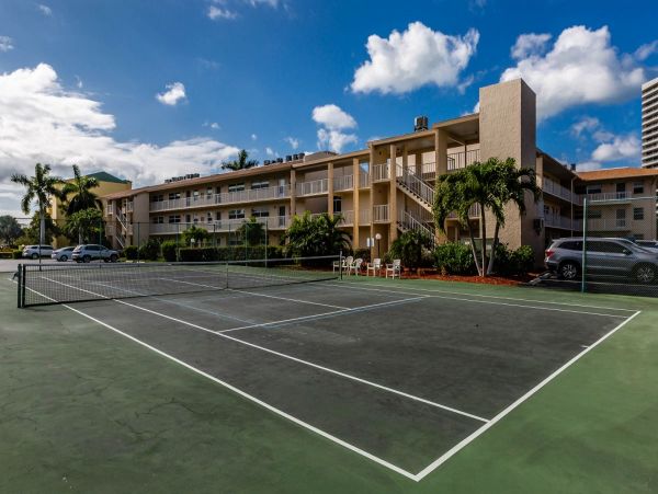 Marco Island Condo 1010661