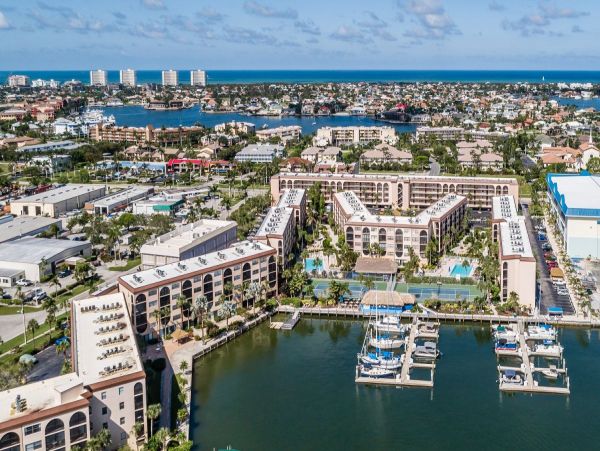 Marco Island Condo 1010663