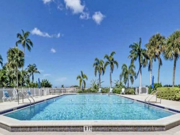 Marco Island Condo 1010664