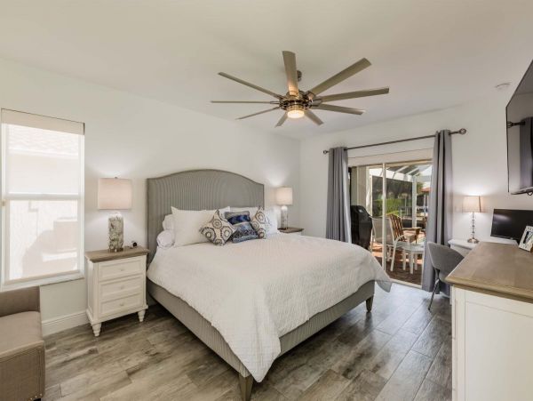 Waterfront 3 Bedroom Home in Marco Island