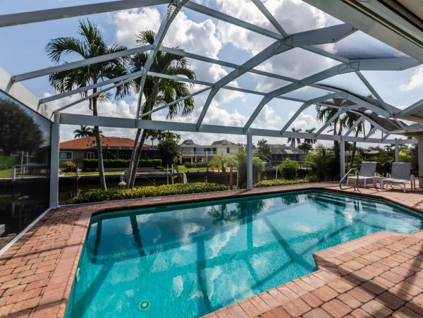 Waterfront 3 Bedroom Home in Marco Island
