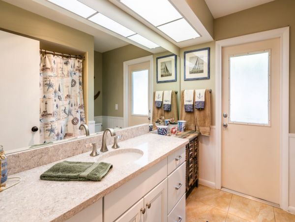 A Rare Find Three Bedroom  Marco Island Getaway