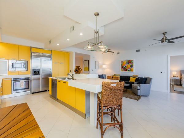 Marco Island Condo 1010668