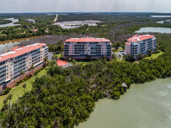 Marco Island Condo 1010668